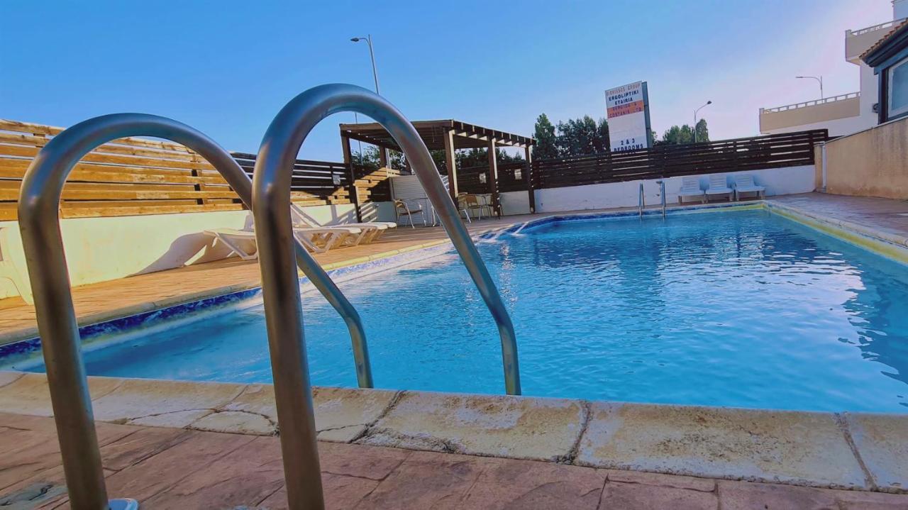 Stay Sunshine Apartment Paralimni Exterior photo